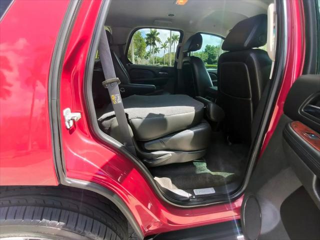 2007 Cadillac Escalade Standard