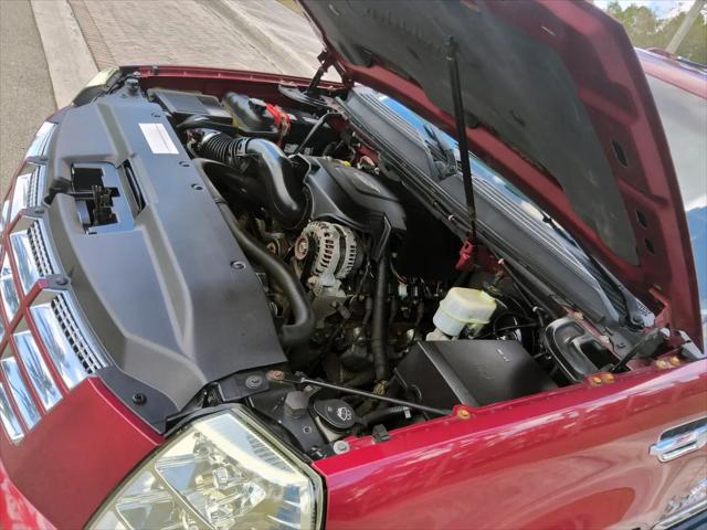 2007 Cadillac Escalade Standard