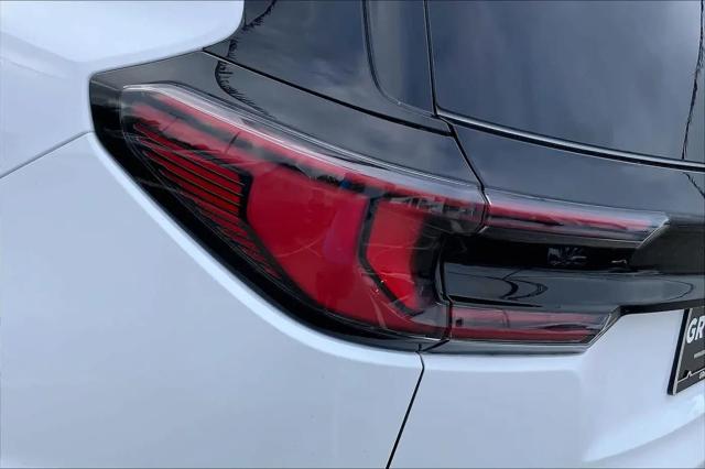 2026 GMC Acadia Elevation FWD