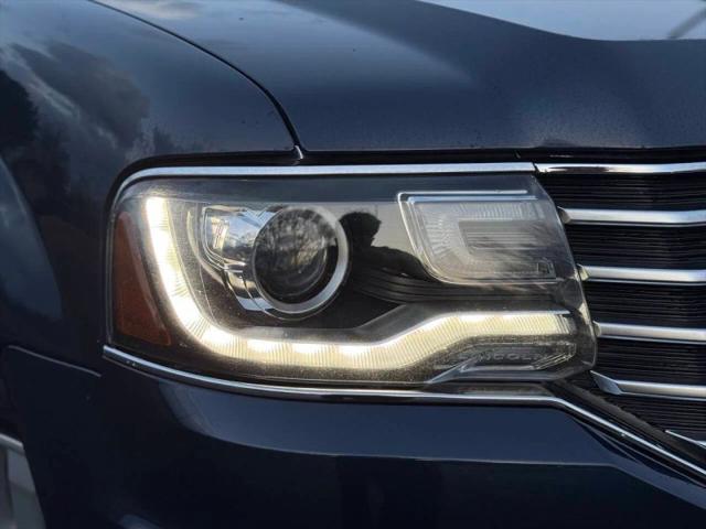 2015 Lincoln Navigator L Base
