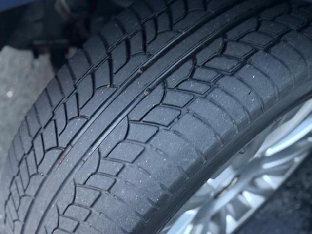 2015 Lincoln Navigator L Base
