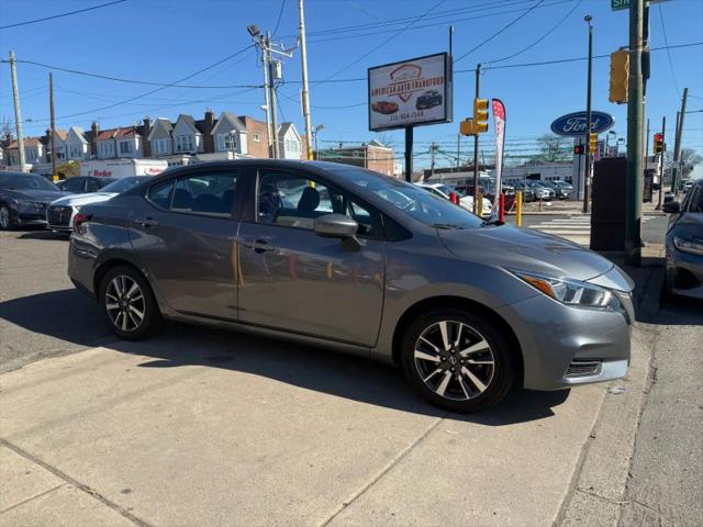 2021 Nissan Versa SV Xtronic CVT