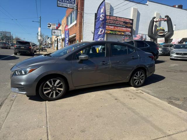 2021 Nissan Versa SV Xtronic CVT