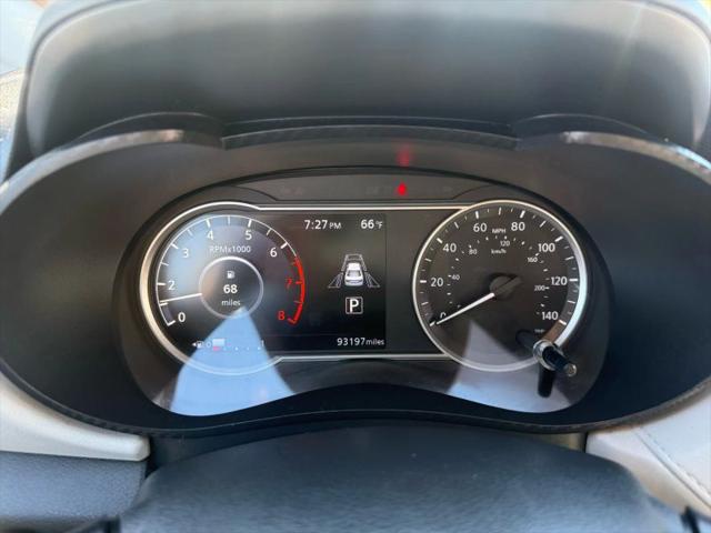 2021 Nissan Versa SV Xtronic CVT
