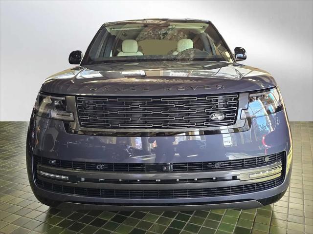 2026 Land Rover Range Rover P400 SE