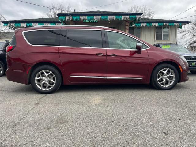 2018 Chrysler Pacifica Limited