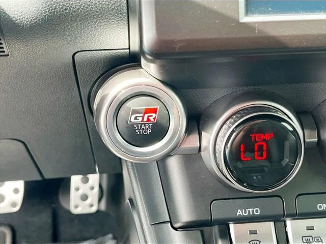 2025 Toyota GR86 Premium