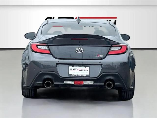 2025 Toyota GR86 Premium