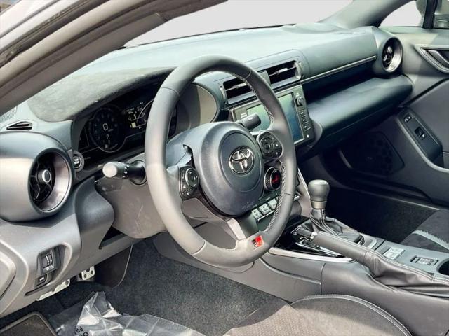 2025 Toyota GR86 Premium