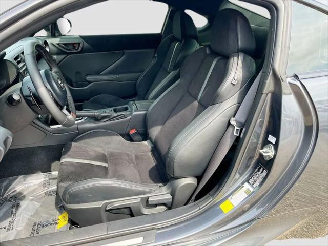 2025 Toyota GR86 Premium