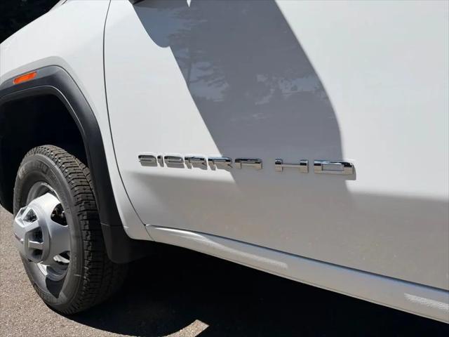 2026 GMC Sierra 3500HD Pro