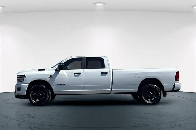 2026 Ram 3500 Big Horn Crew Cab 4x4 8 Box