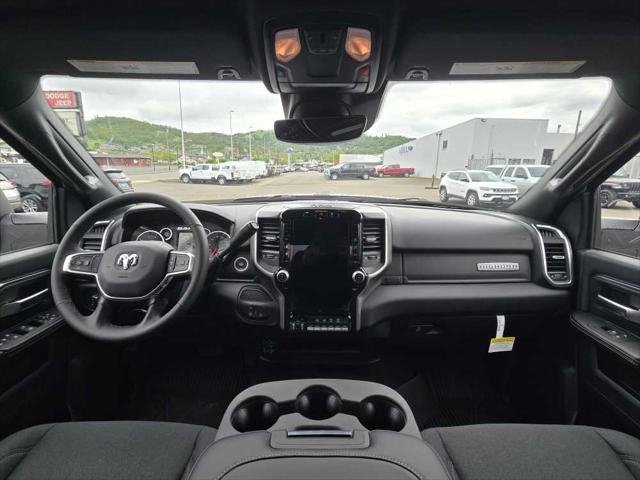 2026 Ram 3500 Big Horn Crew Cab 4x4 8' Box