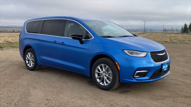 2026 Chrysler Pacifica Select AWD