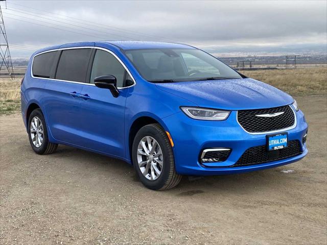 2026 Chrysler Pacifica Select AWD