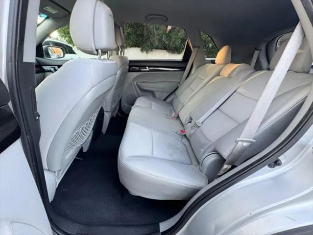 2011 Kia Sorento LX V6