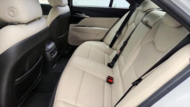 2022 Cadillac CT4 Premium Luxury