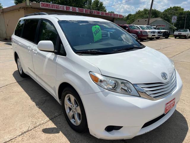 2015 Toyota Sienna LE 7 Passenger
