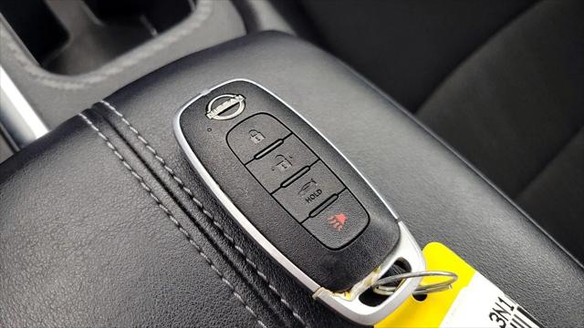2024 Nissan Sentra SV Xtronic CVT