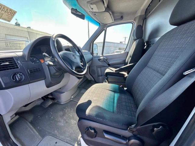 2015 Mercedes-Benz Sprinter 2500 Normal Roof