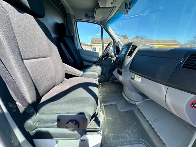 2015 Mercedes-Benz Sprinter 2500 Normal Roof
