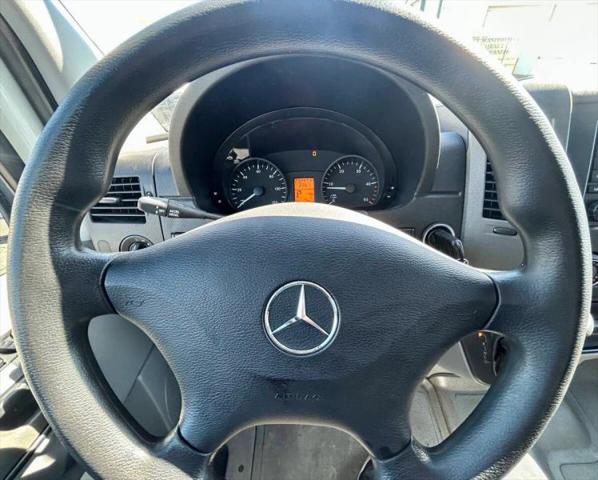 2015 Mercedes-Benz Sprinter 2500 Normal Roof