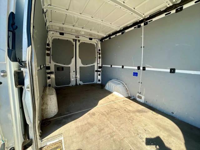 2015 Mercedes-Benz Sprinter 2500 Normal Roof