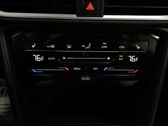 2025 Volkswagen Taos 1.5T SE