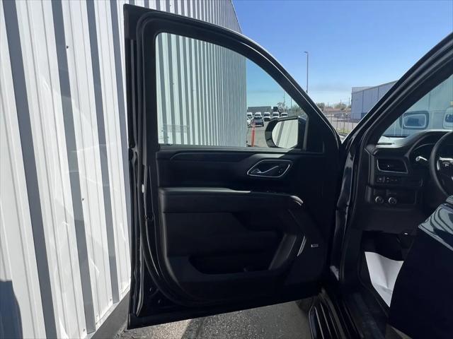2024 Chevrolet Suburban 2WD RST