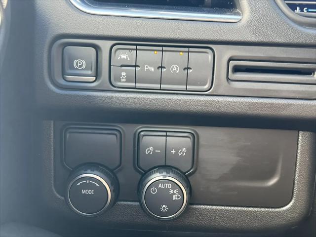 2024 Chevrolet Suburban 2WD RST