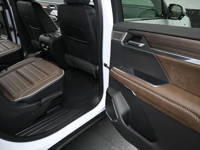 2026 GMC Acadia Denali Ultimate FWD