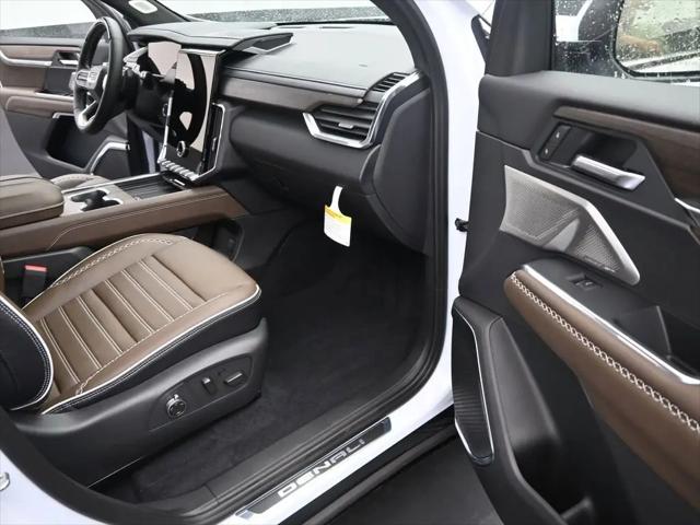 2026 GMC Acadia Denali Ultimate FWD