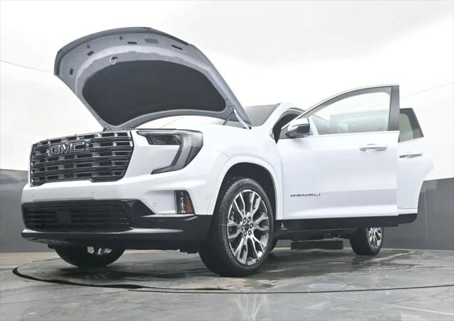 2026 GMC Acadia Denali Ultimate FWD