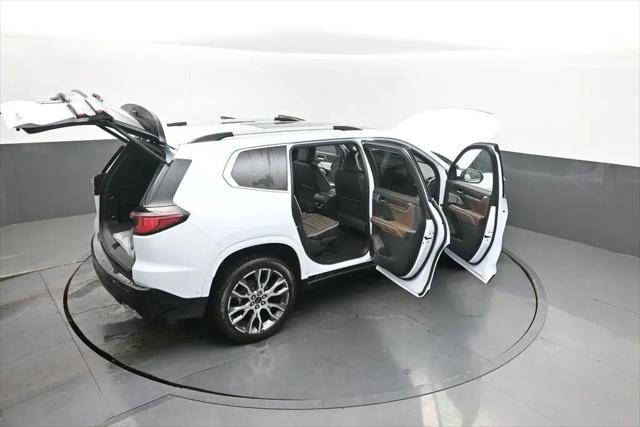 2026 GMC Acadia Denali Ultimate FWD