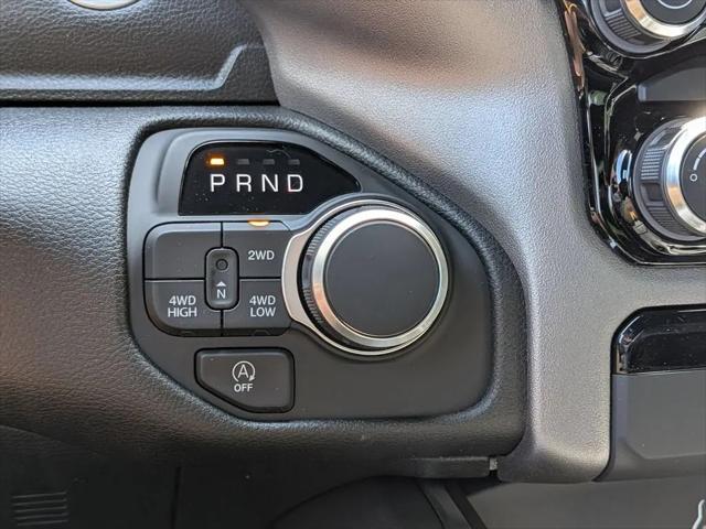 2026 Ram 1500 Express Crew Cab 4x4 57 Box
