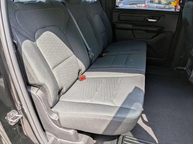 2026 Ram 1500 Express Crew Cab 4x4 57 Box