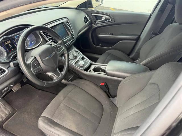 2016 Chrysler 200 Limited Platinum