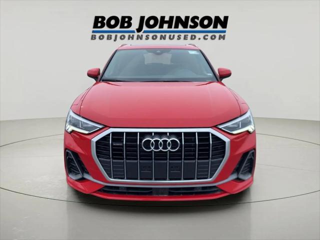 2025 Audi Q3 Premium 45 TFSI S line quattro Tiptronic