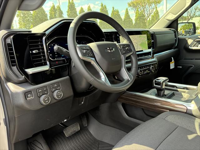 2026 Chevrolet Silverado 1500 4WD Crew Cab Short Bed RST