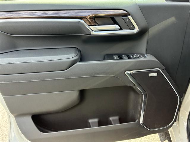 2026 Chevrolet Silverado 1500 4WD Crew Cab Short Bed RST