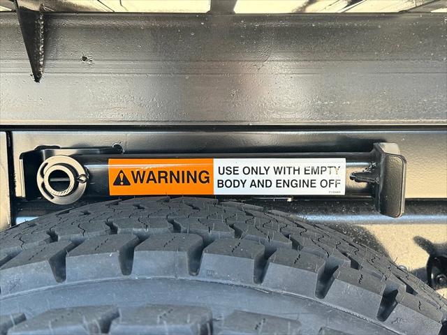 2025 Ford F-650 F650 REGULAR CAB DOCK HGT