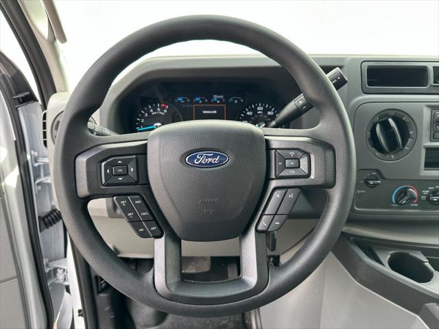 2027 Ford E-Series Cutaway Base