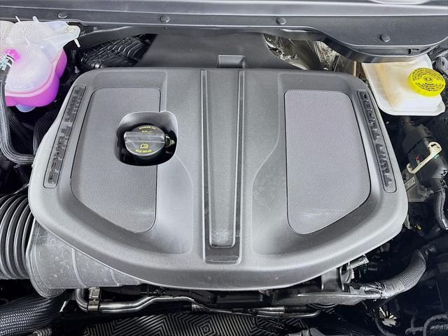 2026 Ram 1500 Laramie Crew Cab 4x4 57 Box