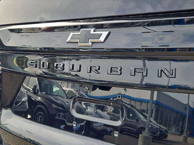 2025 Chevrolet Suburban 4WD Z71