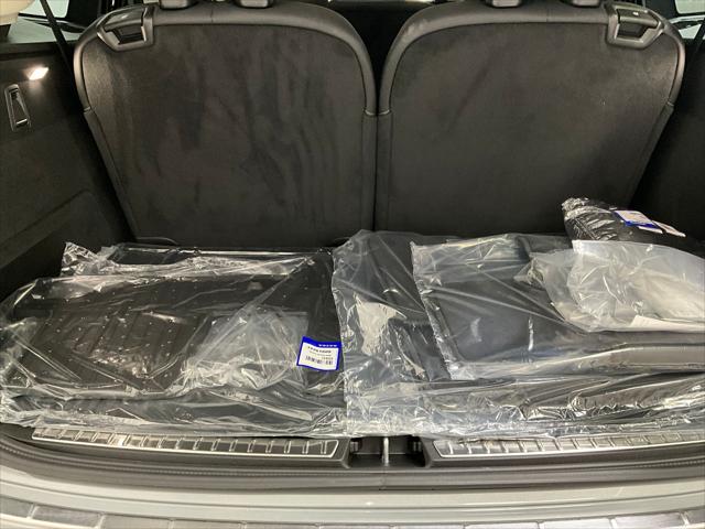 2026 Volvo XC90 Ultra, B6 AWD Gas (mild hybrid), Gasoline, Bright, 7 Seats