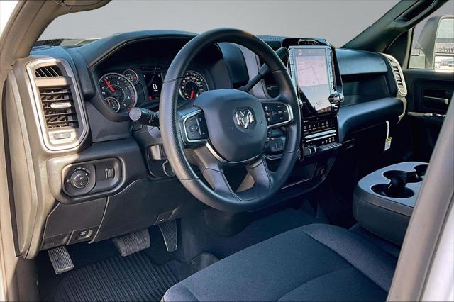 2026 Ram 3500 Tradesman Crew Cab 4x4 8 Box