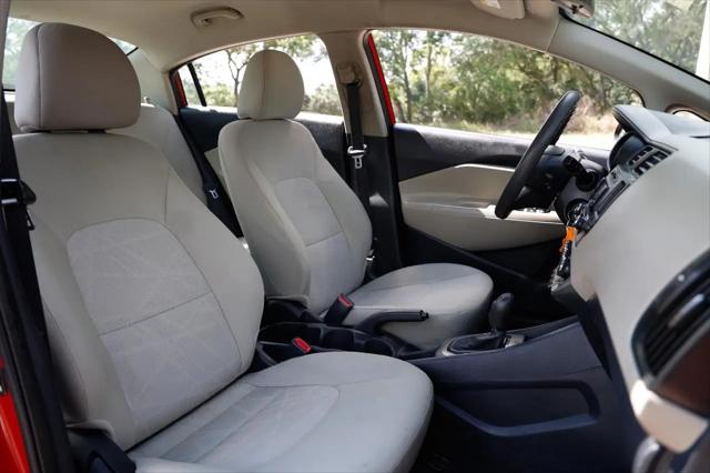 2013 Kia Rio LX