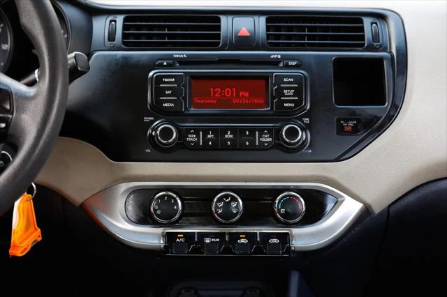 2013 Kia Rio LX