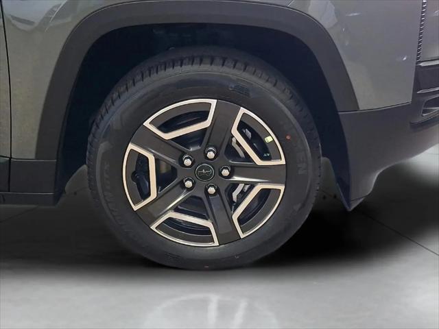 2026 Jeep Cherokee Laredo 4x4
