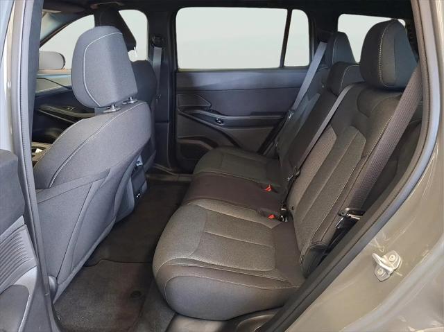 2026 Jeep Cherokee Laredo 4x4